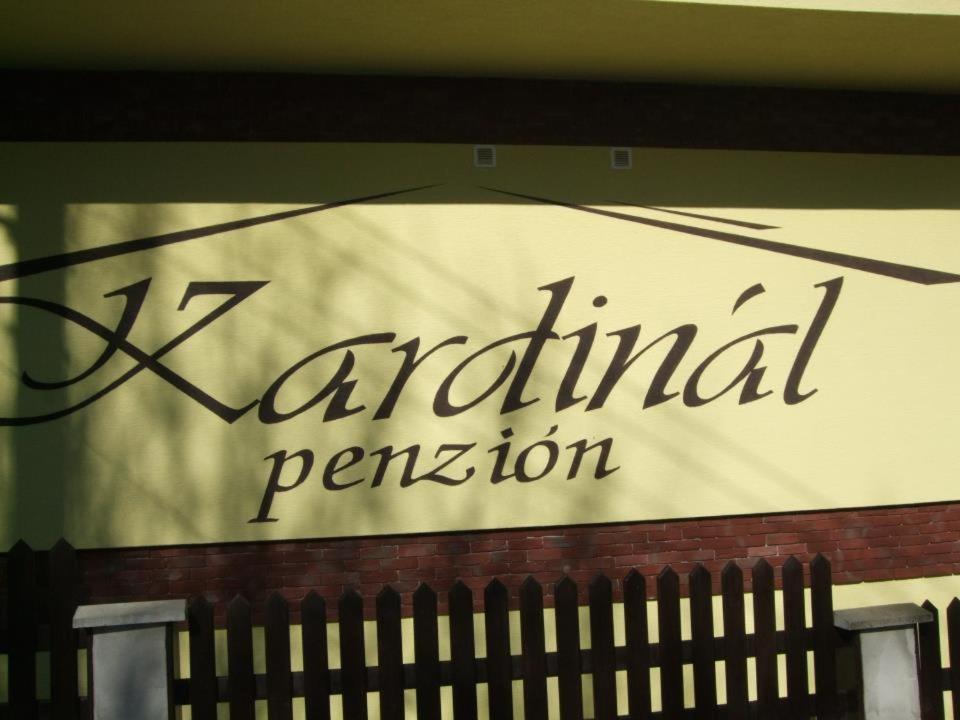Velke Uherce Penzion Kardinal المظهر الخارجي الصورة